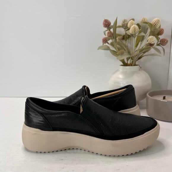 Vionic Kearny Platform Leather Slip-On Sneaker Loafer Black Women 7.5 Wide - Picture 7 of 10